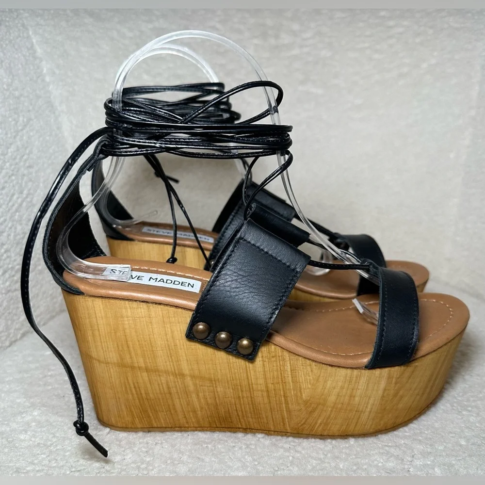 Steve Madden wood platform black leather sandals leg ankle wrap strappy bohemian